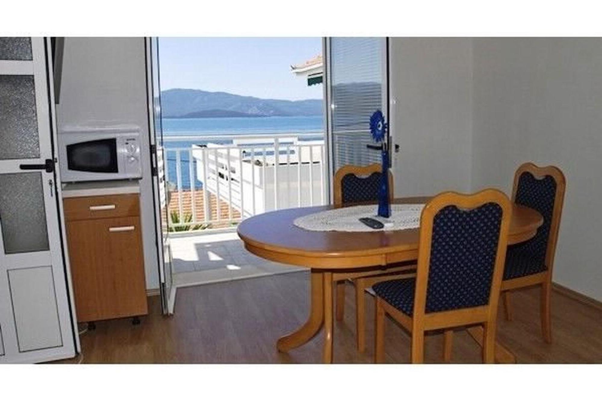 Apartments And Rooms Florijan Klek Exterior foto